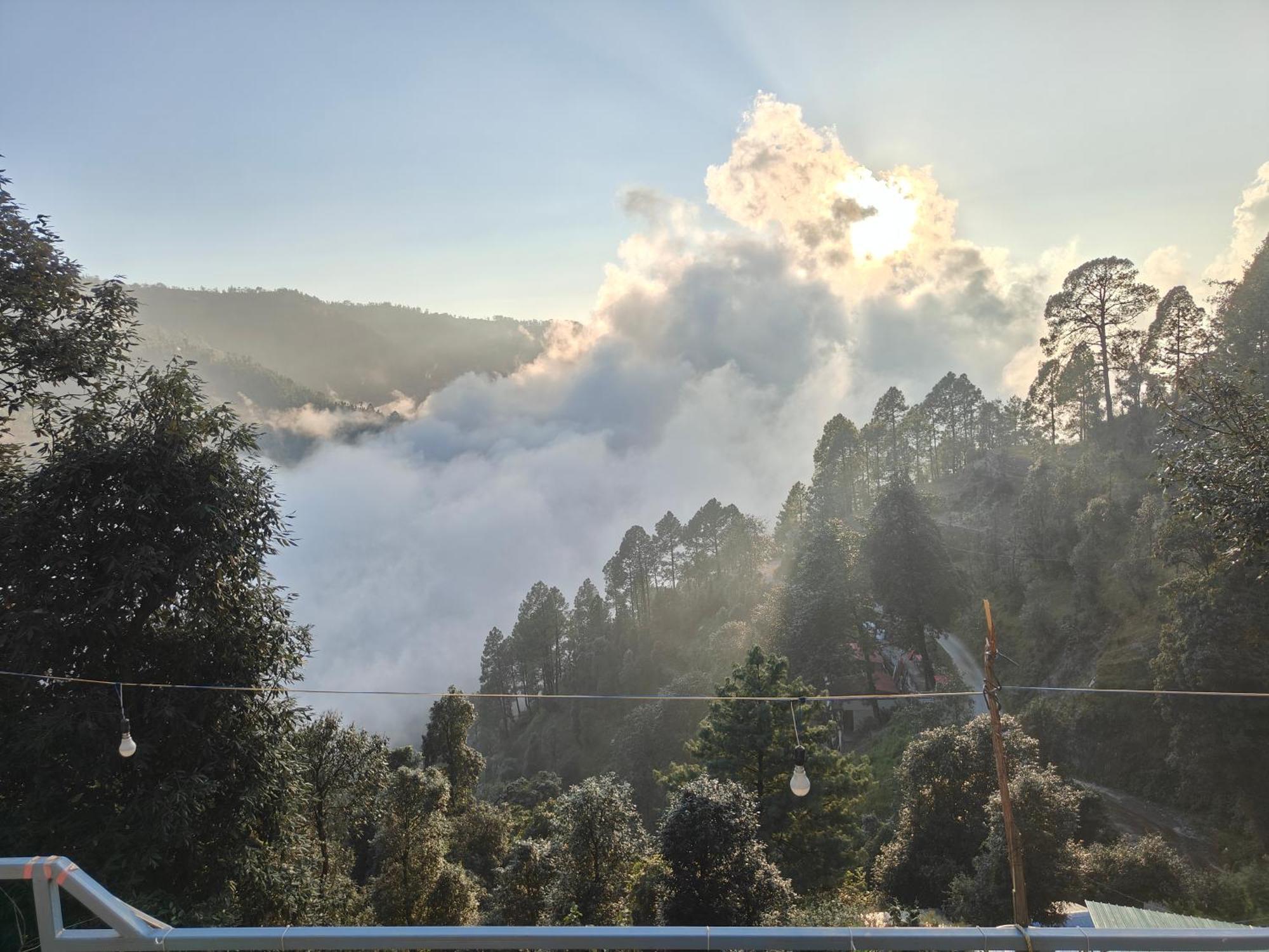 Lodge Himwanderer Camps & Pangot Nainital