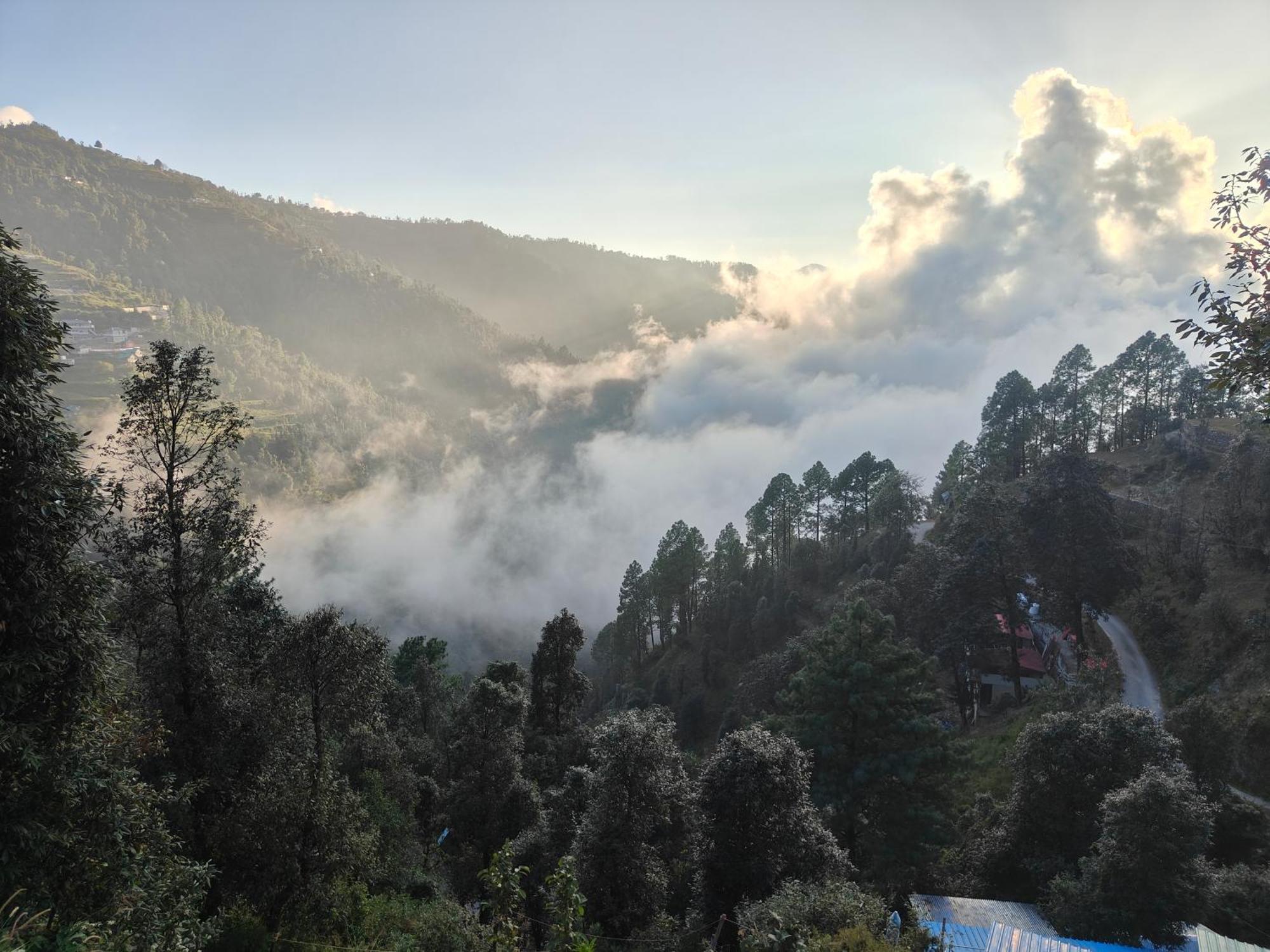 Himwanderer Camps & Pangot Lodge
